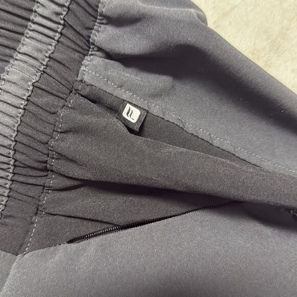 Men's Black Jogger Pants Fabletics Windsor Jogger Like New Size Large - Picture 3 of 4